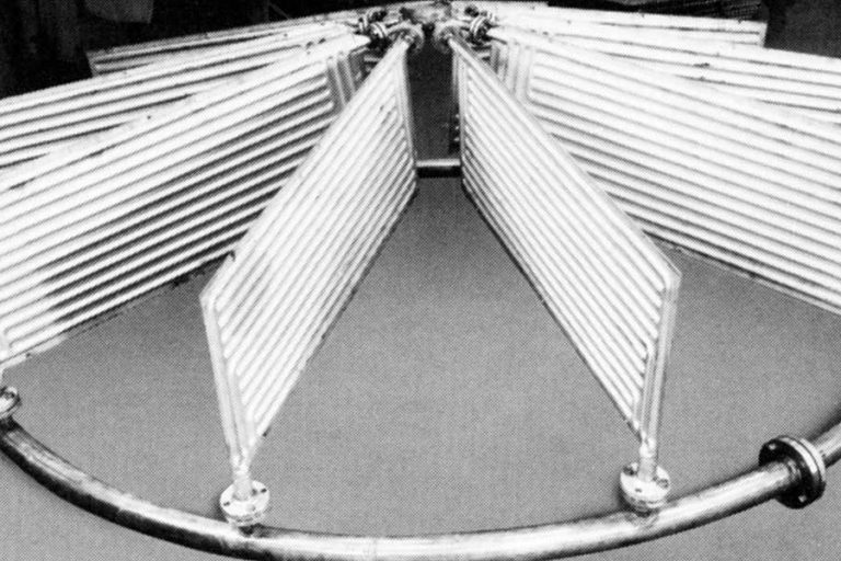 11-AssmblyLgCrnPrdctsTnk